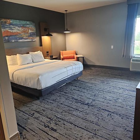 La Quinta Inn & Suites By Wyndham Bardstown Esterno foto