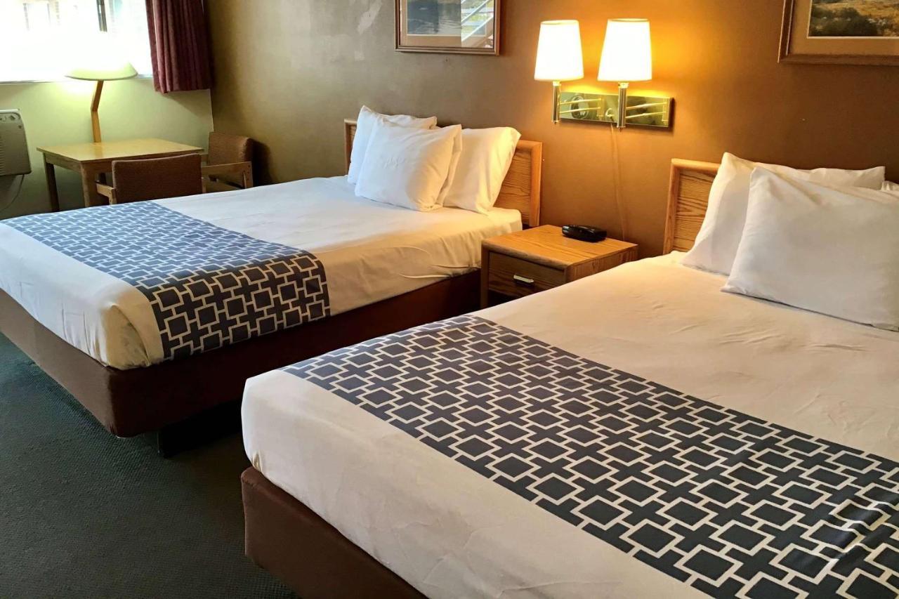 La Quinta Inn & Suites By Wyndham Bardstown Esterno foto